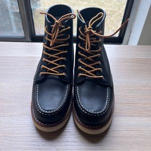 Red Wing Heritage Classic Moc 6in Black Boot